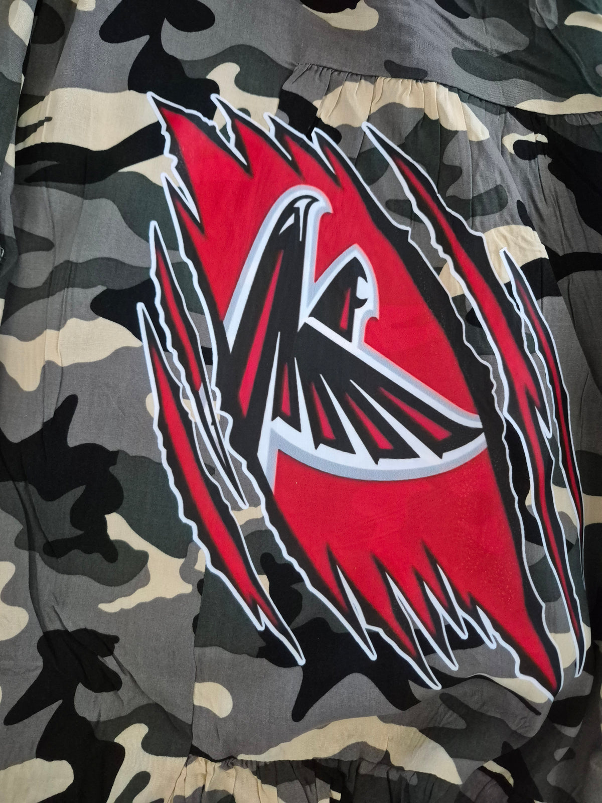 Command the Vibe Camo Palazzo Pants Medium