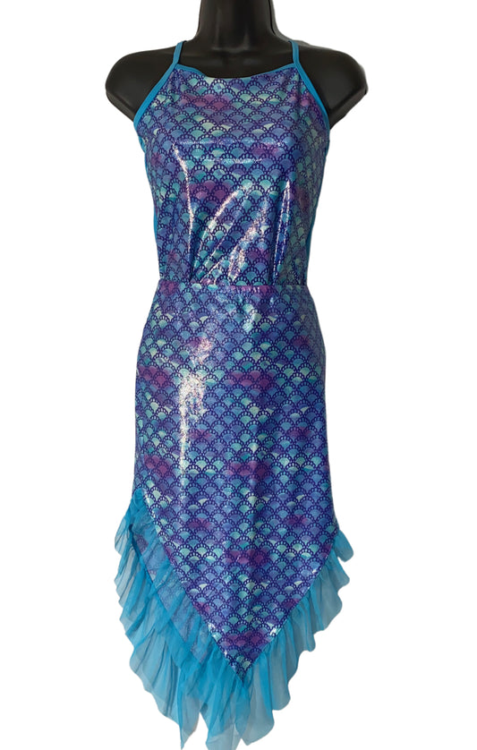 Ocean Wave Mermaid Swimsuit Set – 2-Piece Shimmer Blue Edition