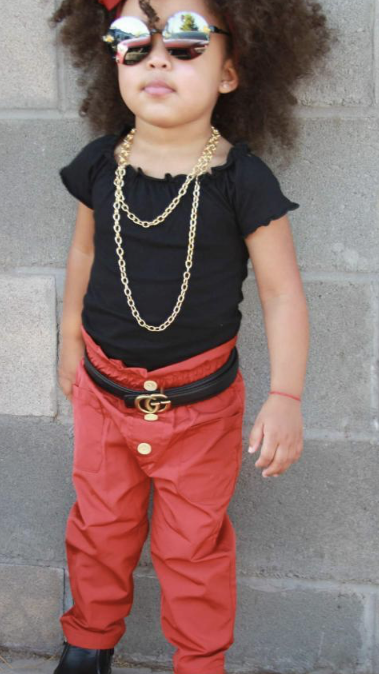 Mini Fashion Icon Set – Red Pants & Black Top Toddler Outfit